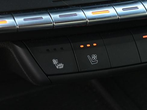 Used 2023 Cadillac CT5 Sport w/ Climate Package RWD image 16