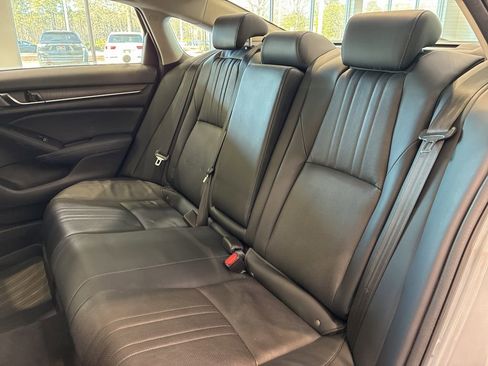 Used 2018 Honda Accord EX-L image 21