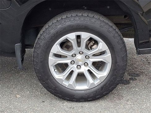 Used 2021 Chevrolet Silverado 1500 LTZ w/ Technology Package image 29