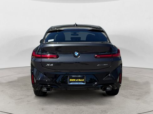 Used 2025 BMW X4 xDrive30i w/ Premium Package AWD/4WD image 6