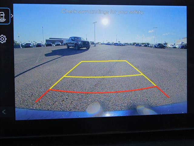 Used 2025 Hyundai Santa Fe SEL FWD image 13