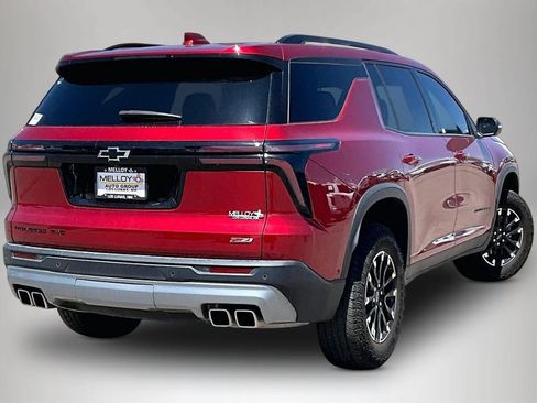 Certified 2025 Chevrolet Traverse Z71 w/ Enhanced Driving Package AWD/4WD image 6