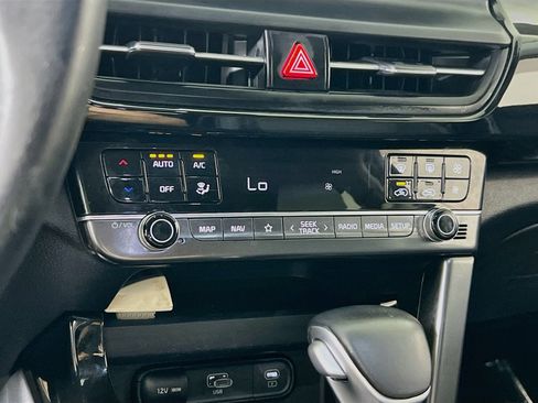 Used 2024 Kia Seltos X-Line AWD/4WD image 15