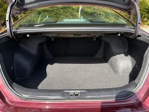 Used 2024 Nissan Altima 2.5 SV image 37