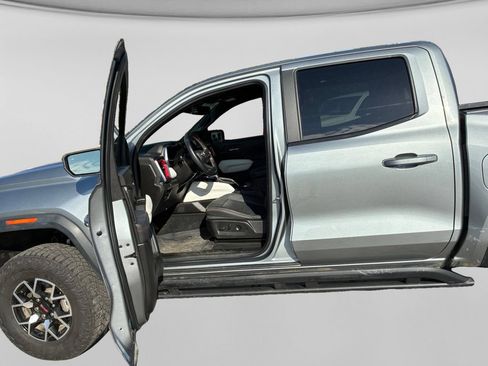 Used 2024 GMC Canyon AT4X AWD/4WD image 23