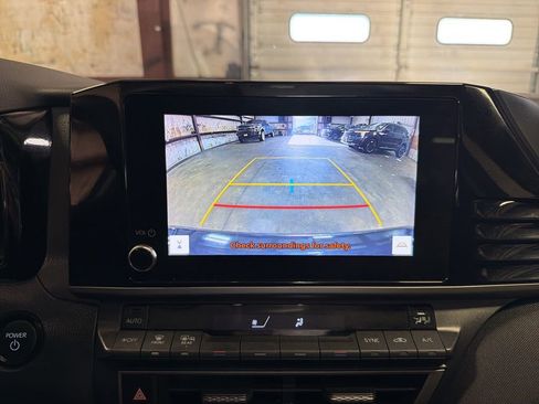 Used 2025 Toyota Camry LE image 17