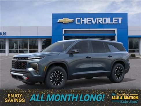 New 2026 Chevrolet Traverse Z71 w/ Driver Confidence Package image 2