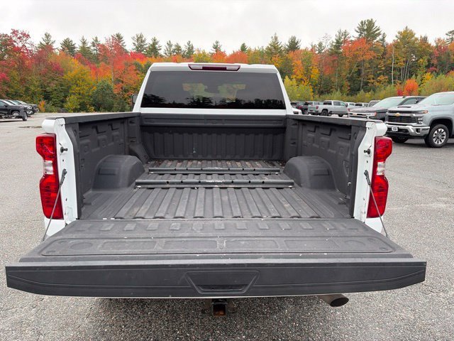Used 2024 Chevrolet Silverado 3500 LT w/ Convenience Package AWD/4WD image 6