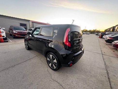 Used 2014 Kia Soul ! image 5