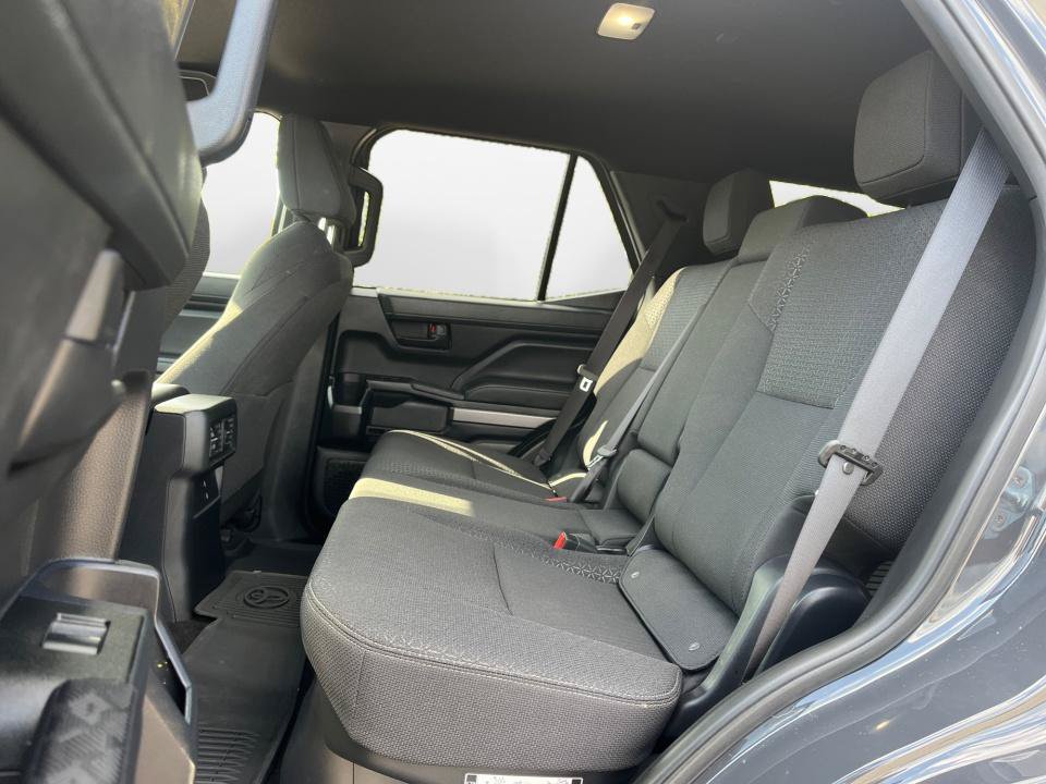 Used 2026 Toyota 4Runner SR5 RWD image 12