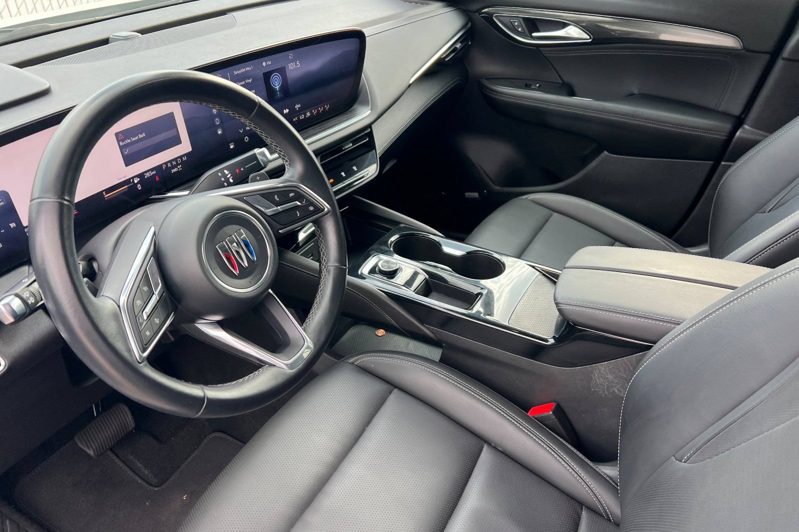 Used 2024 Buick Envision Preferred AWD/4WD image 7