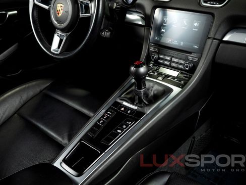 Used 2018 Porsche 718 Cayman S image 61