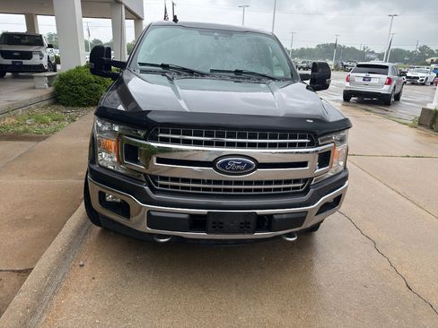 Used 2019 Ford F150 XLT w/ Equipment Group 302A Luxury AWD/4WD image 2