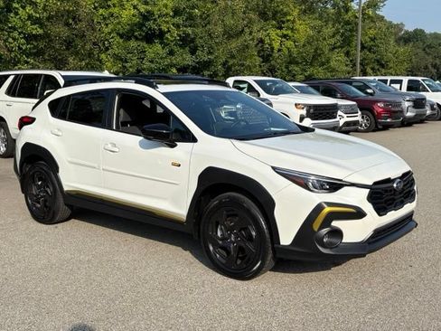 Used 2025 Subaru Crosstrek 2.5i Sport AWD/4WD image 7