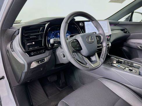 Used 2025 Lexus RX 350 w/ Convenience Package AWD/4WD image 9