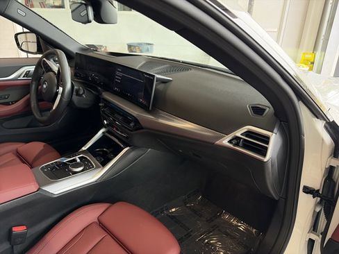 Certified 2025 BMW i4 xDrive40i w/ M Sport Package image 40