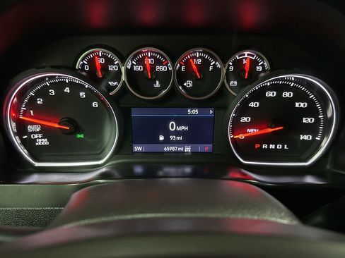 Used 2021 Chevrolet Silverado 1500 LT Trail Boss w/ Convenience Package II image 13