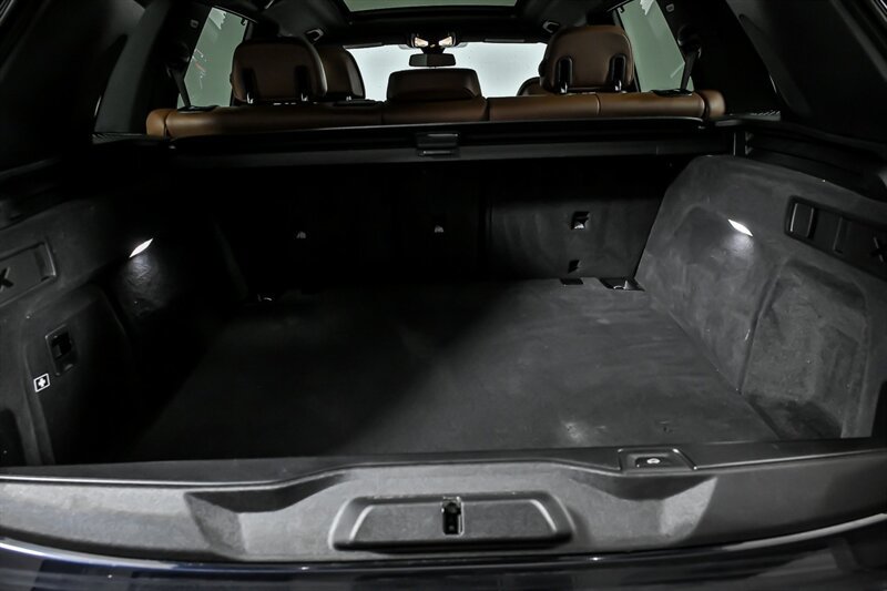 Used 2023 BMW X5 M50i w/ Executive Package AWD/4WD image 12
