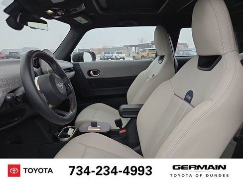 Used 2025 MINI Cooper S image 12