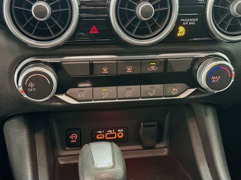 Used 2024 Nissan Sentra SV image 24