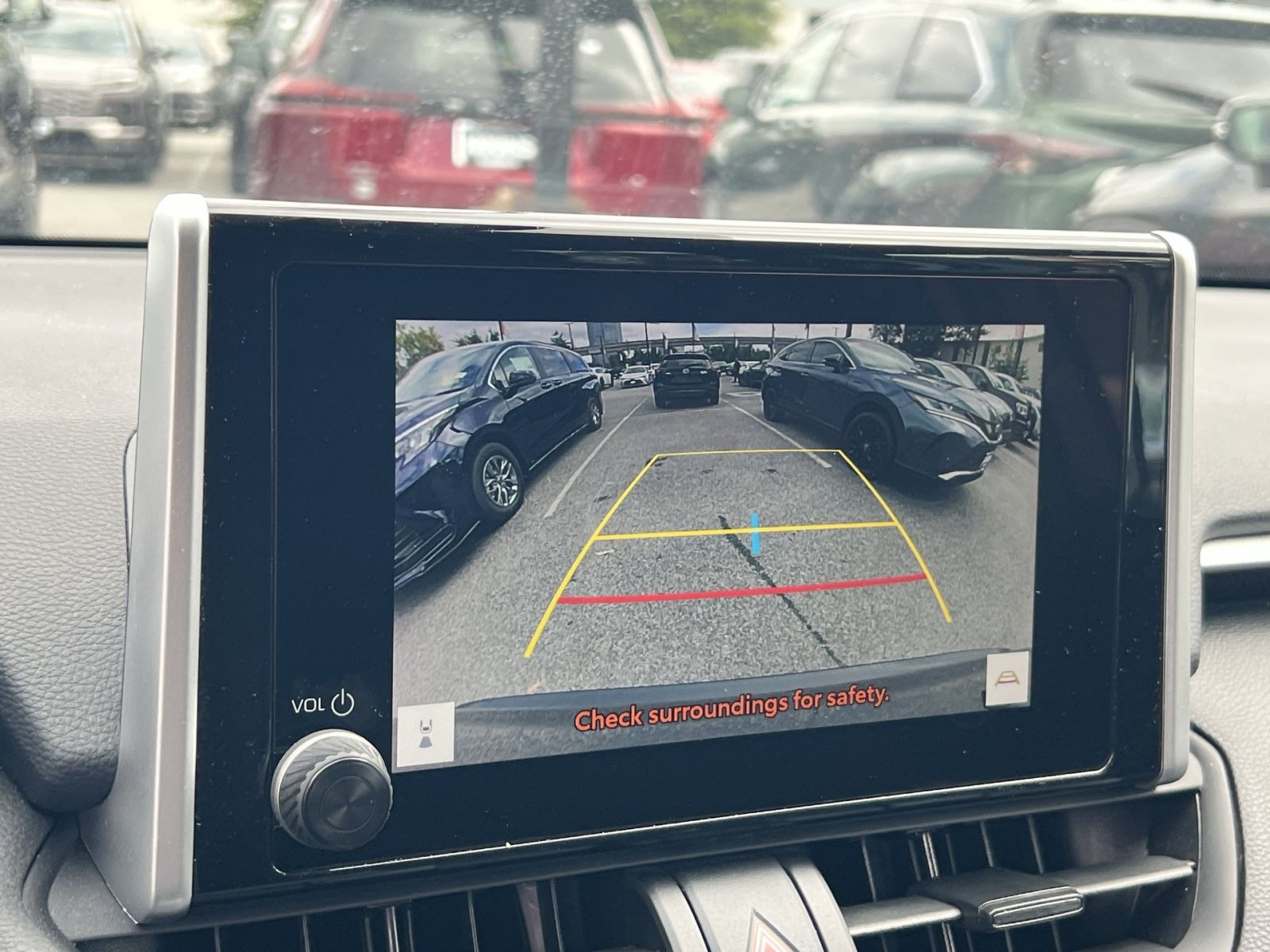 Used 2025 Toyota RAV4 LE AWD/4WD image 19