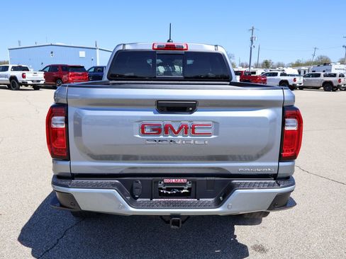 New 2026 GMC Canyon Denali image 4