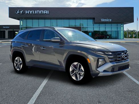 New 2026 Hyundai Tucson SEL AWD/4WD image 9