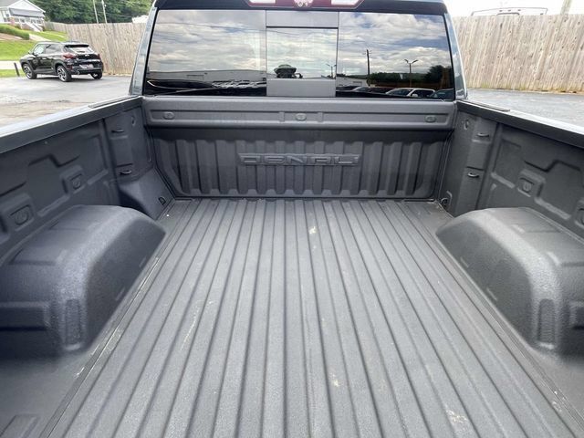 Certified 2021 GMC Sierra 1500 Denali w/ Denali Ultimate Package AWD/4WD image 11