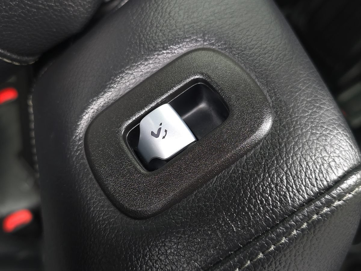 Used 2023 Mercedes-Benz EQS 450+ SUV image 21