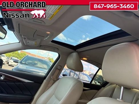 Used 2018 INFINITI Q50 Luxe w/ Essential Package (3.0T Luxe) AWD/4WD image 21