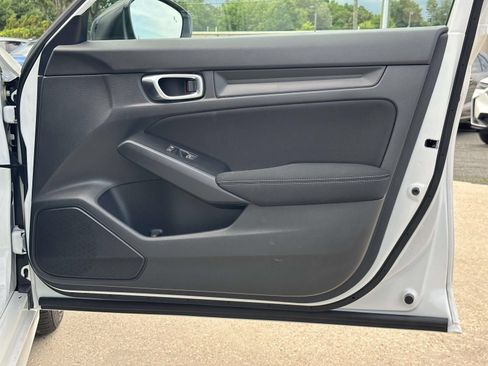 Used 2025 Honda Civic Sport image 9