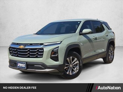 Used 2026 Chevrolet Equinox LT FWD image 1