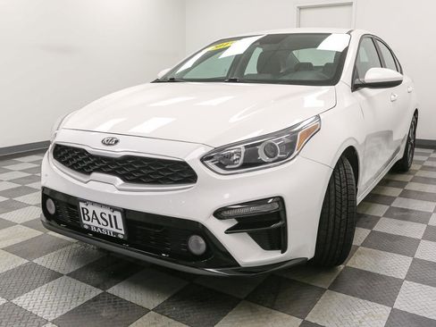 Used 2019 Kia Forte LXS image 4