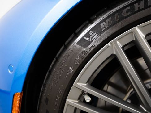 Used 2024 Aston Martin DB12 Convertible RWD image 43