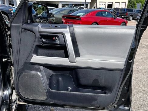 Used 2013 Toyota 4Runner SR5 w/ Convenience Pkg RWD image 25