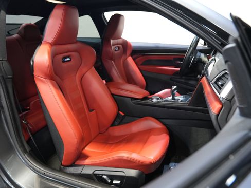 Used 2018 BMW M4 COUPE 2D image 29