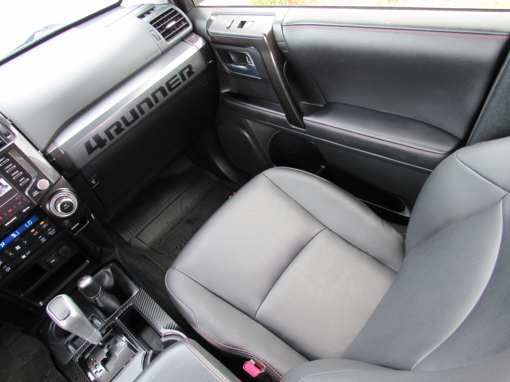 Used 2024 Toyota 4Runner TRD Pro AWD/4WD image 34