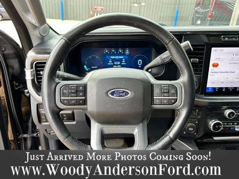 Used 2024 Ford F250 Lariat w/ Lariat Ultimate Package AWD/4WD image 9