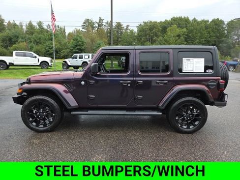 Used 2024 Jeep Wrangler Unlimited Sahara w/ Technology Group AWD/4WD image 6