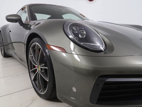 Used 2021 Porsche 911 Carrera S w/ Sport Package RWD image 60