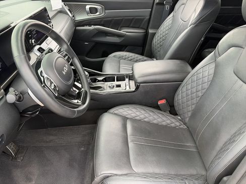 Certified 2023 Kia Sorento SX AWD/4WD image 18