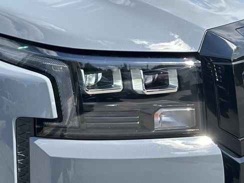 New 2026 Nissan Frontier SV w/ All-Weather Content Package RWD image 10