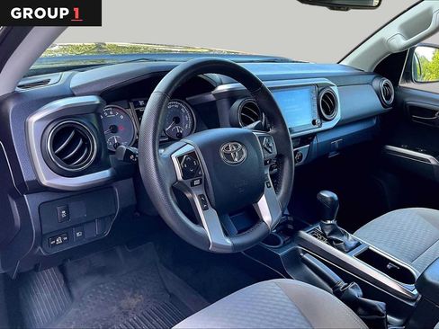 Certified 2023 Toyota Tacoma SR5 AWD/4WD image 18