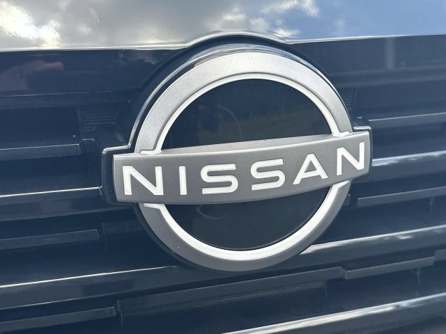 Used 2025 Nissan Kicks S w/ Charging Package FWD image 28
