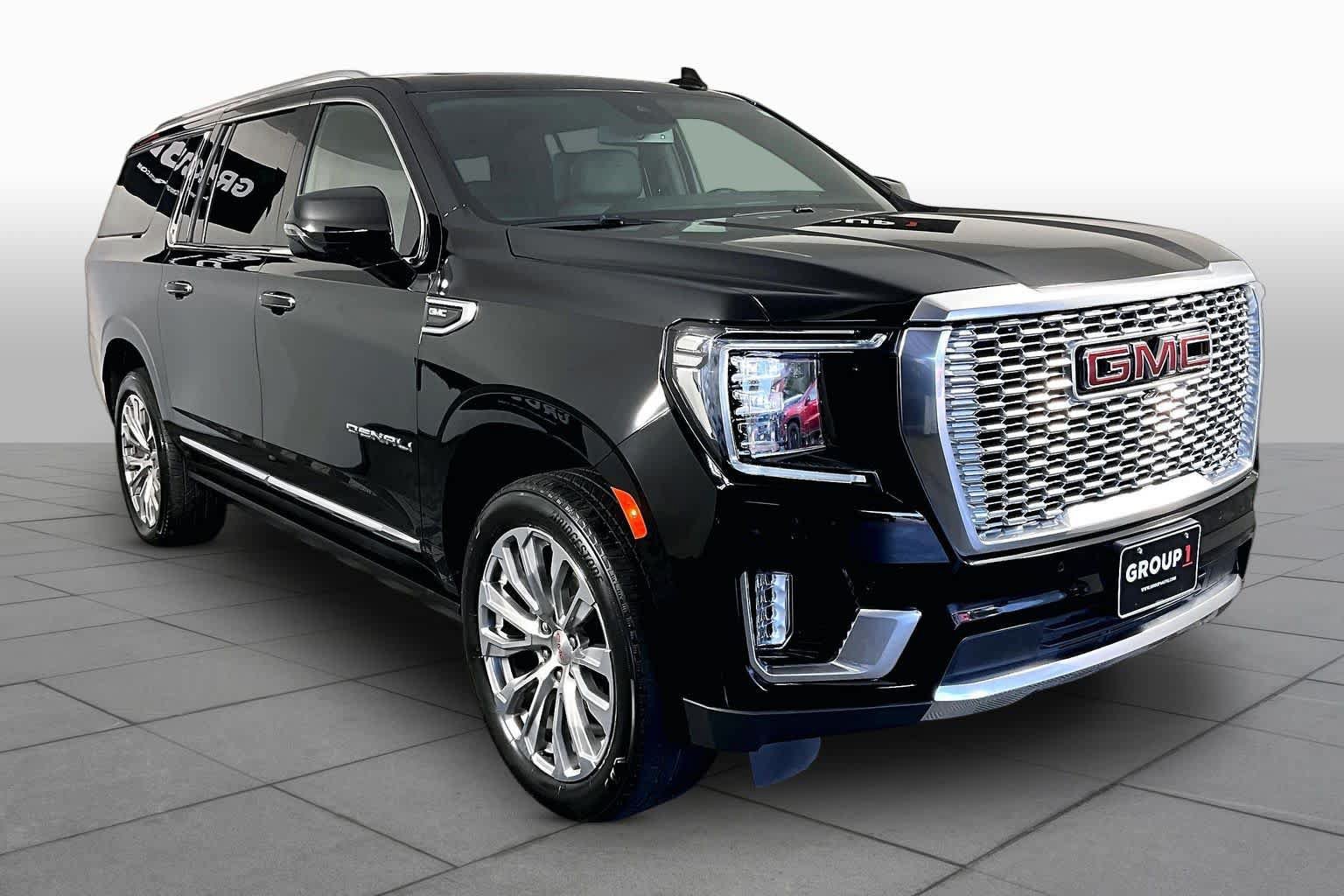 Used 2024 GMC Yukon XL Denali w/ Max Trailering Package AWD/4WD image 3