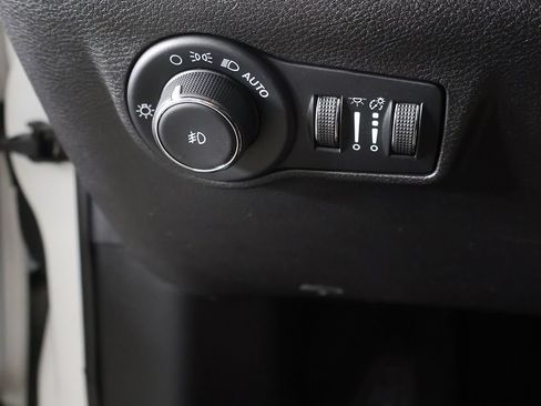Used 2023 Jeep Compass Trailhawk AWD/4WD image 34
