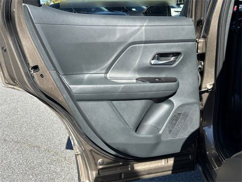 New 2026 Nissan Kicks SV image 8