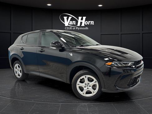 Used 2024 Dodge Hornet GT w/ Cold Weather Group AWD/4WD image 1