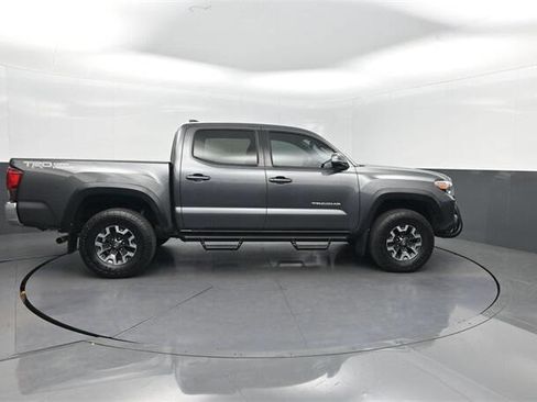 Used 2019 Toyota Tacoma SR5 image 35