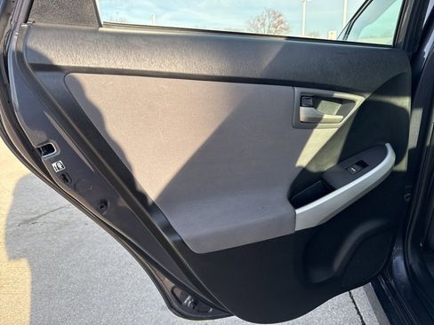 Used 2012 Toyota Prius Prime Plug-In Hybrid image 18